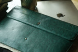 THE PERFECT LAPTOP SLEEVE